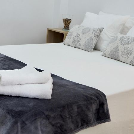Apartamento Cruz Roja A Sevilla Eksteriør billede