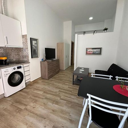 Apartamento Cruz Roja A Sevilla Eksteriør billede