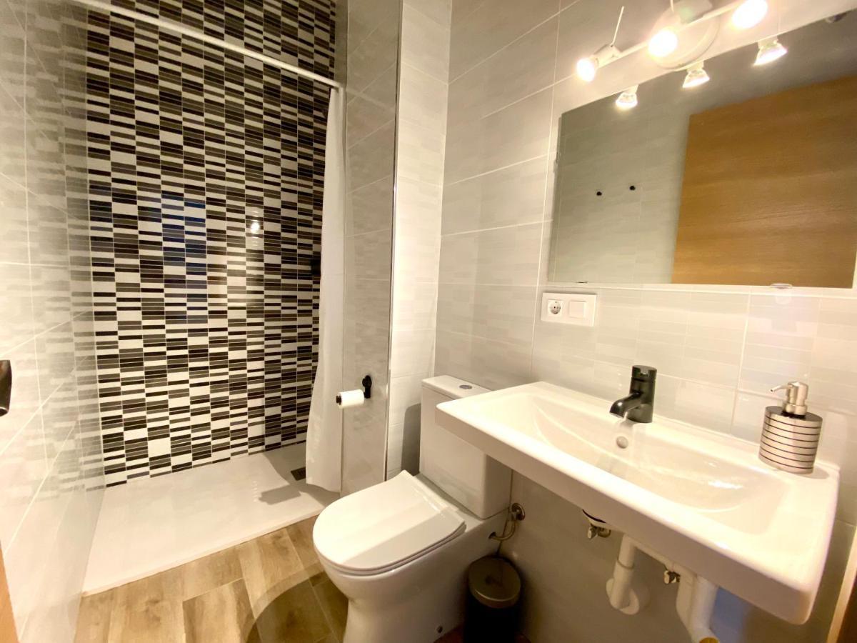 Apartamento Cruz Roja A Sevilla Eksteriør billede