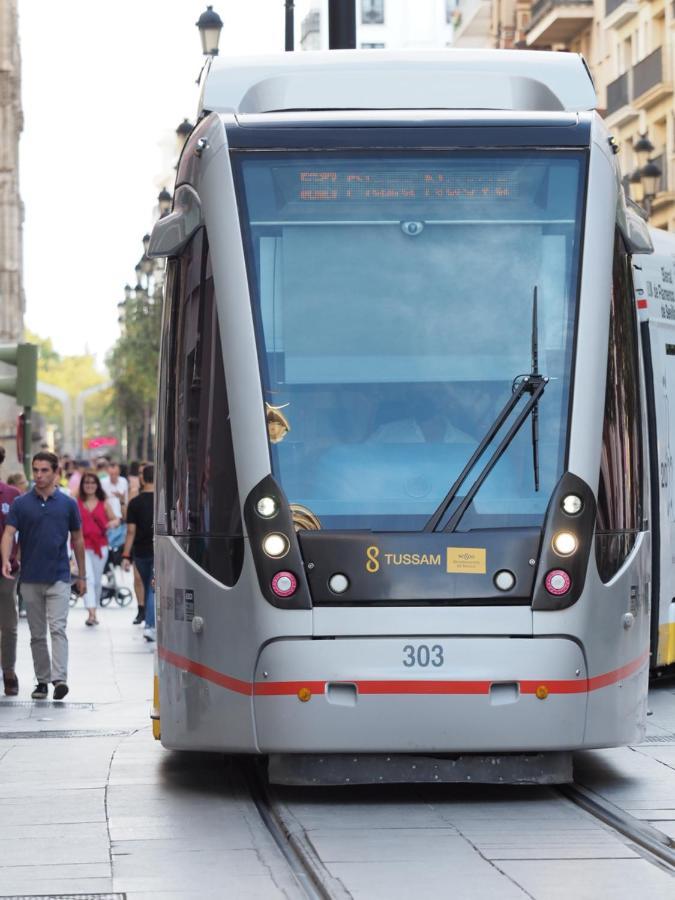 Apartamento Cruz Roja A Sevilla Eksteriør billede